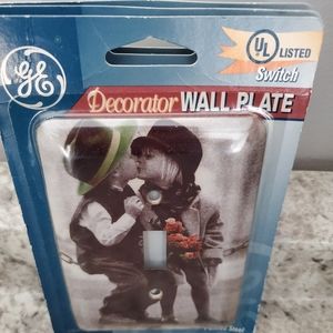 NWOT KIM ANDERSON COLLECTION DECORATOR WALL PLATE